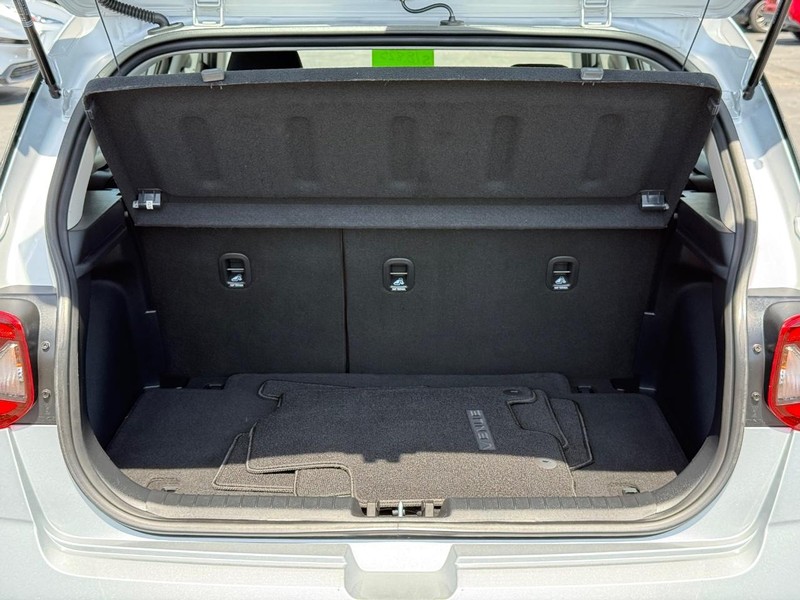 Hyundai Venue Vehicle Image 07