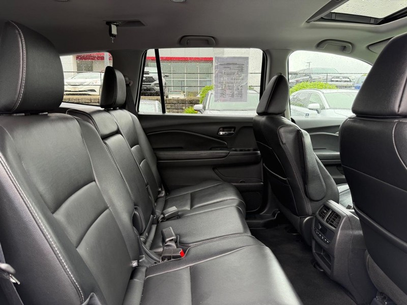 Honda Pilot Vehicle Image 11