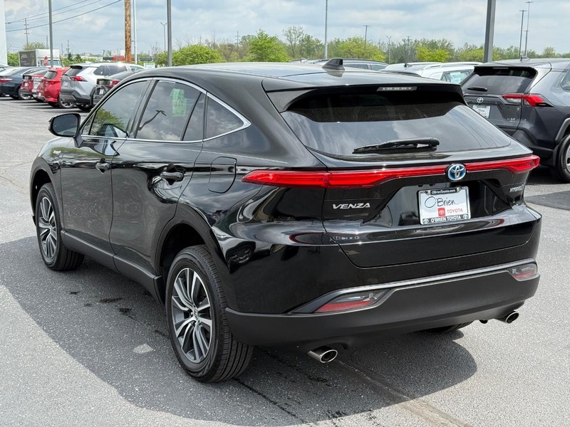 Toyota Venza Vehicle Image 05