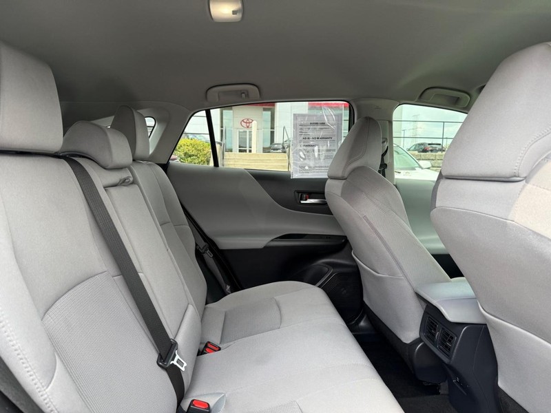 Toyota Venza Vehicle Image 11