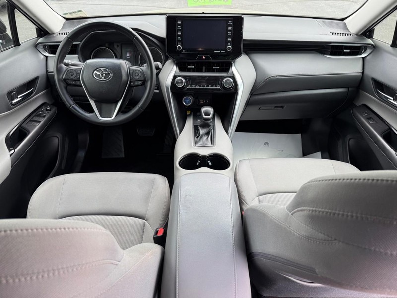 Toyota Venza Vehicle Image 12