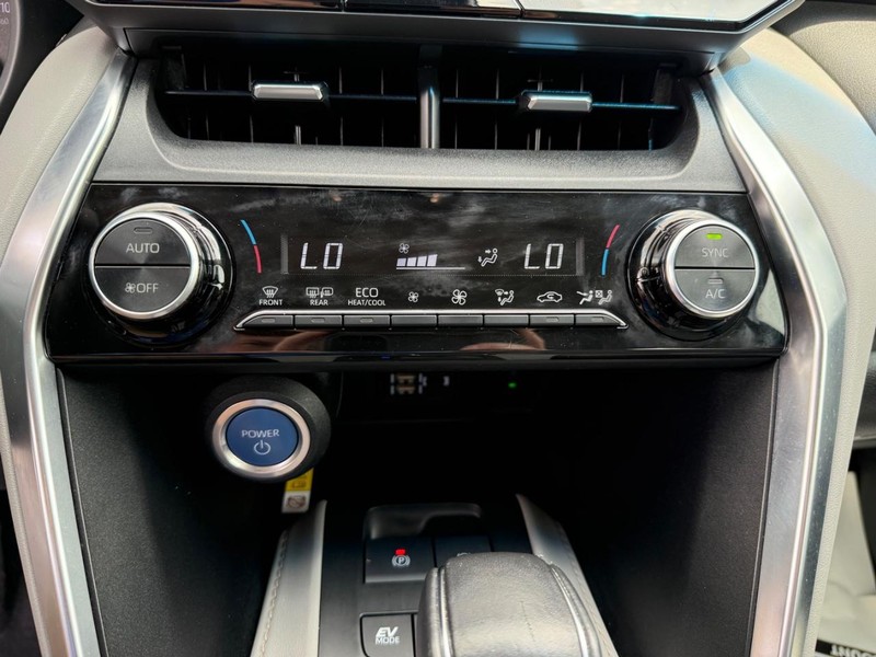 Toyota Venza Vehicle Image 19