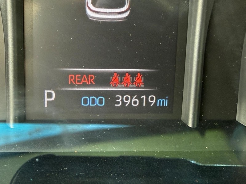 Toyota Venza Vehicle Image 23