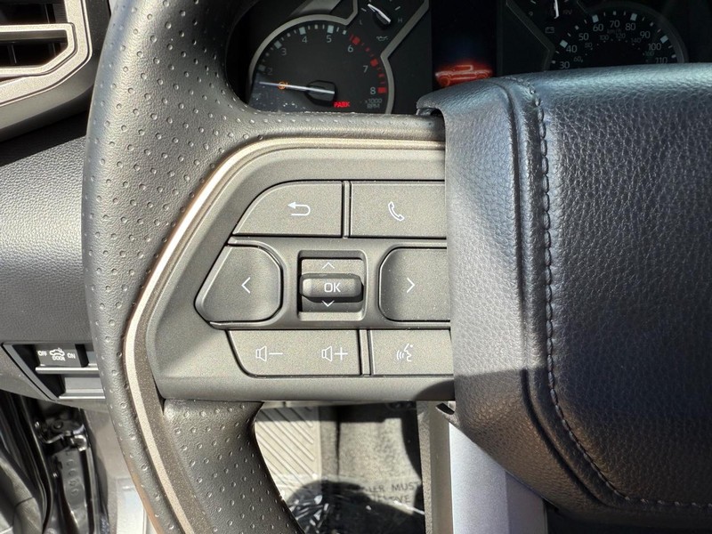 Toyota Tundra 4WD Vehicle Image 07