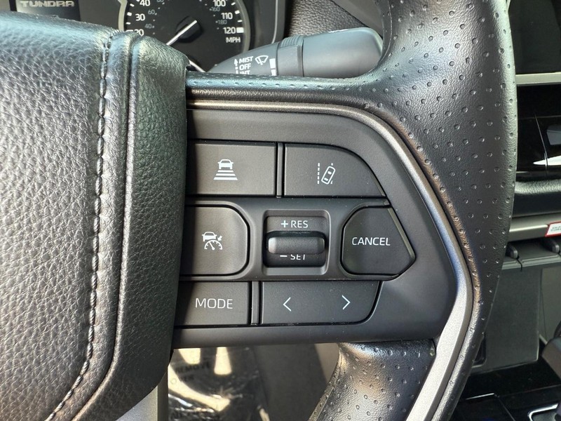 Toyota Tundra 4WD Vehicle Image 08