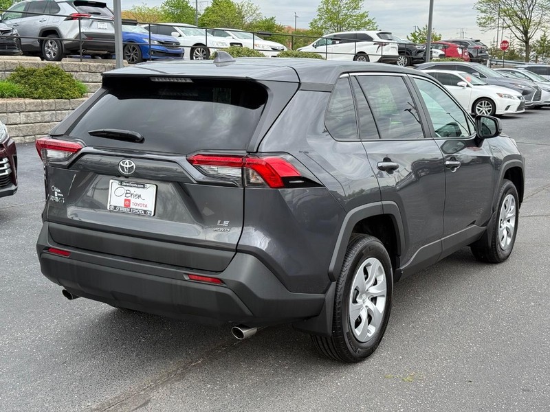 Toyota RAV4 Vehicle Image 03