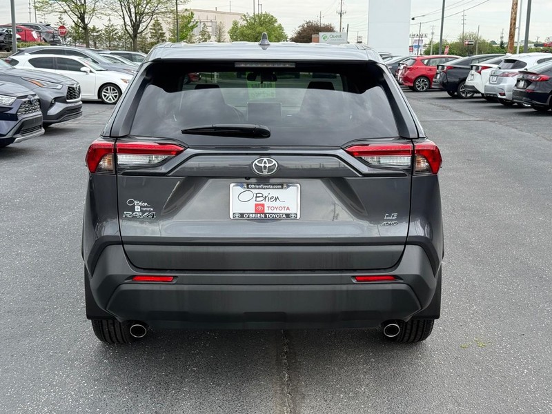 Toyota RAV4 Vehicle Image 04