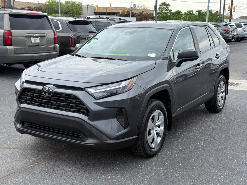 Toyota RAV4 Vehicle Image 08