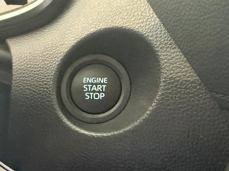 Toyota Corolla Cross Vehicle Image 11