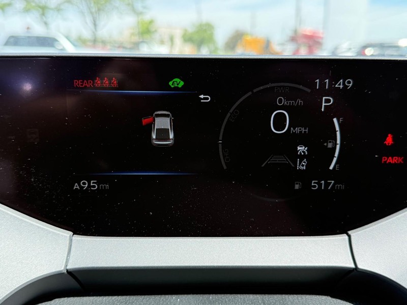 Toyota Prius Vehicle Image 17