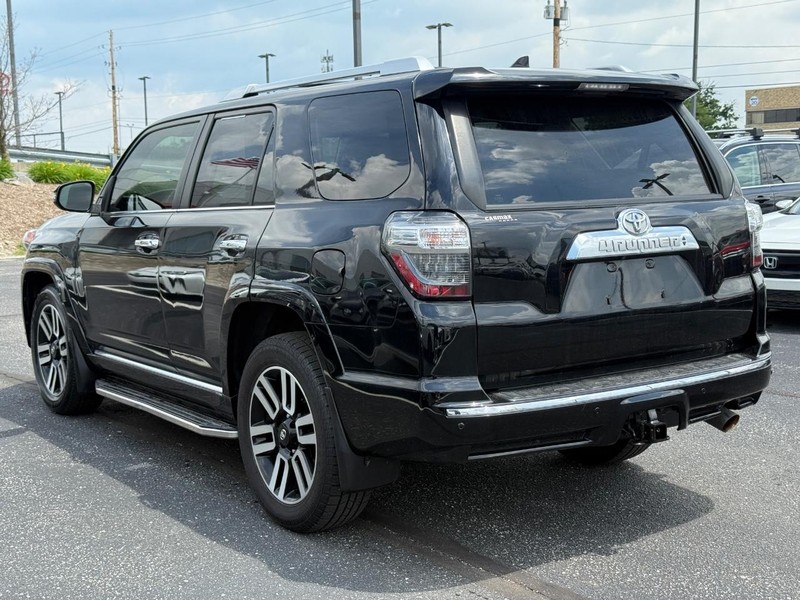 Toyota 4Runner Vehicle Image 05