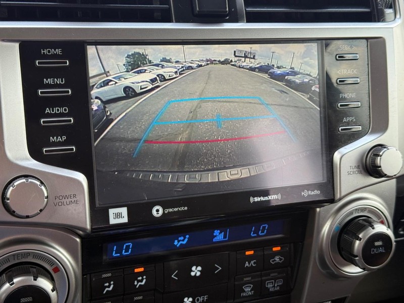 Toyota 4Runner Vehicle Image 19