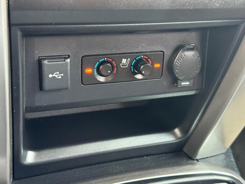 Toyota 4Runner Vehicle Image 21