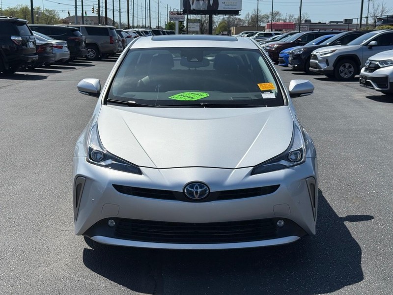 Toyota Prius Vehicle Image 09
