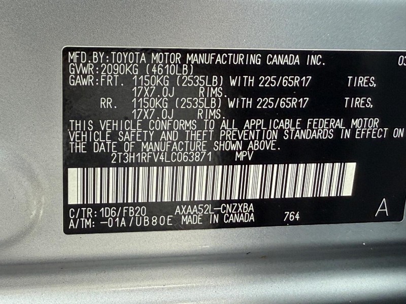 Toyota RAV4 Vehicle Image 24