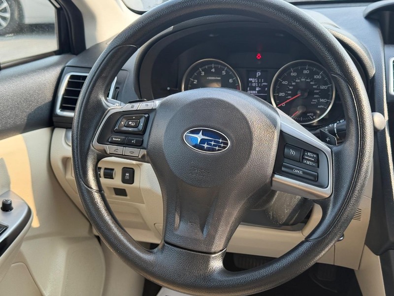 Subaru XV Crosstrek Vehicle Image 12