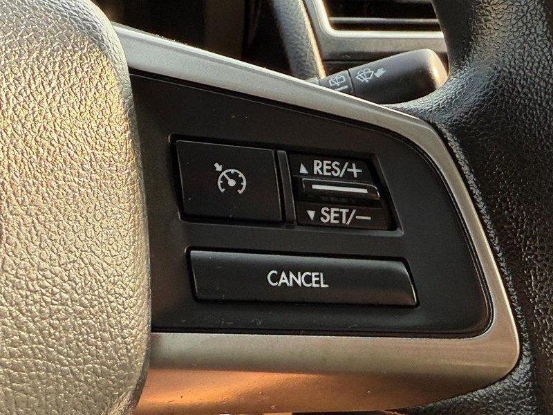 Subaru XV Crosstrek Vehicle Image 14