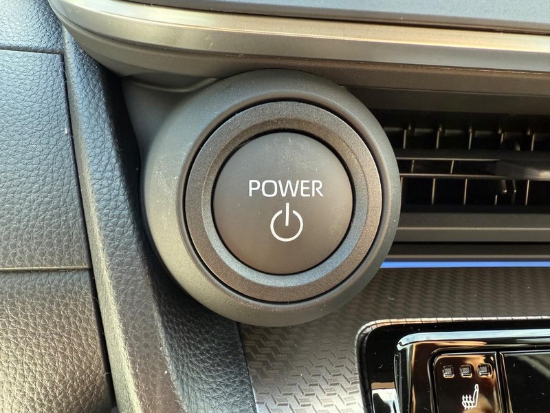 Toyota Prius Vehicle Image 10