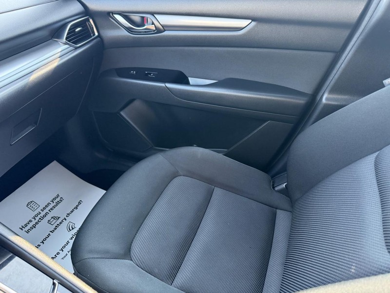 Mazda CX-5 Vehicle Image 21