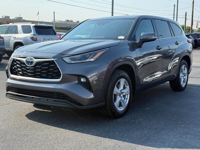 Toyota Highlander Hybrid Vehicle Image 08