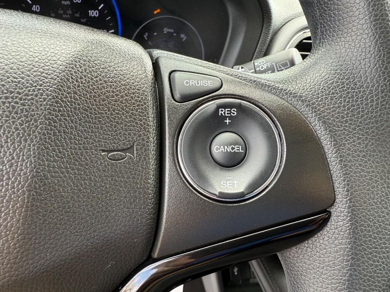 Honda HR-V Vehicle Image 15