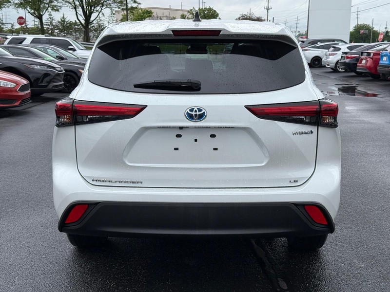 Toyota Highlander Hybrid Vehicle Image 04