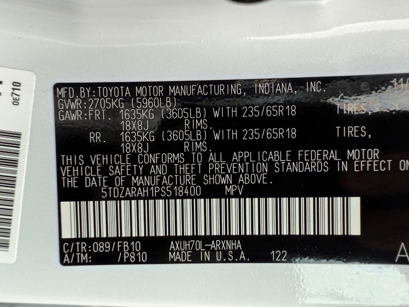 Toyota Highlander Hybrid Vehicle Image 27
