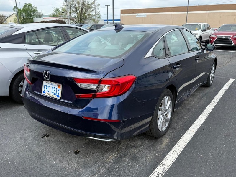Honda Accord Sedan Vehicle Image 04
