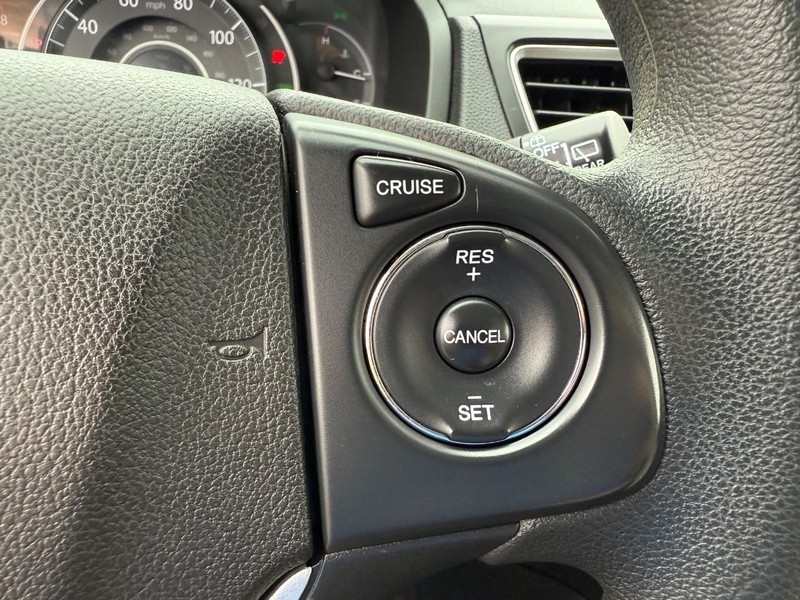 Honda CR-V Vehicle Image 15