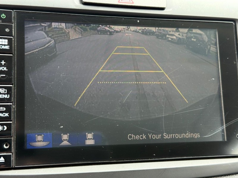 Honda CR-V Vehicle Image 19