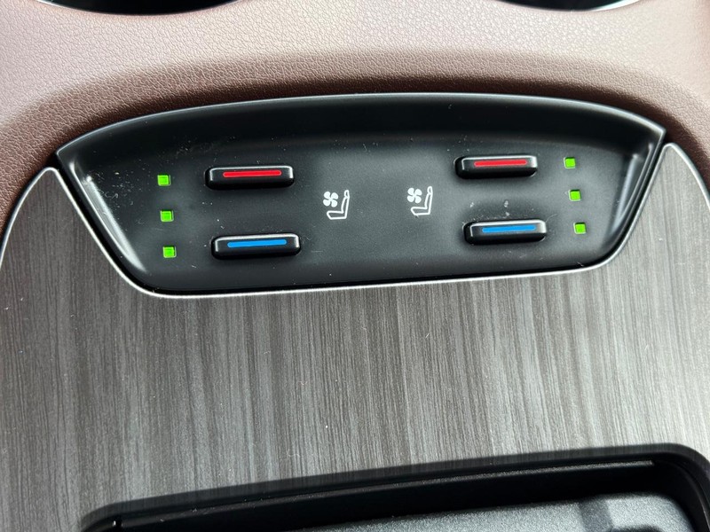 Toyota Venza Vehicle Image 20