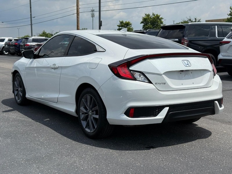 Honda Civic Coupe Vehicle Image 05