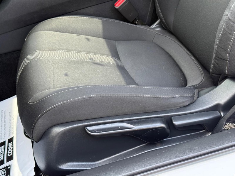 Honda Civic Coupe Vehicle Image 23