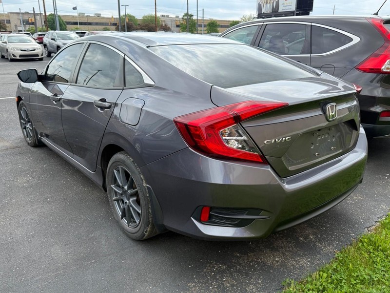 Honda Civic Sedan Vehicle Image 03