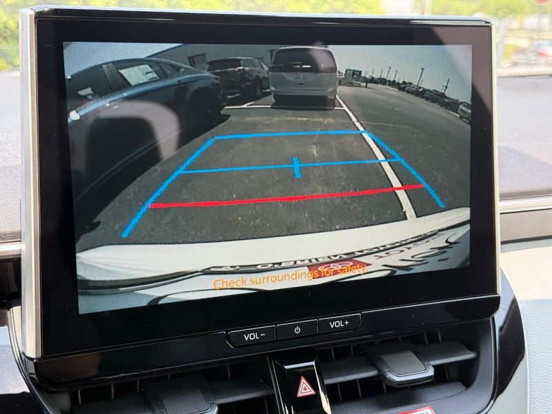 Toyota Corolla Hybrid Vehicle Image 13