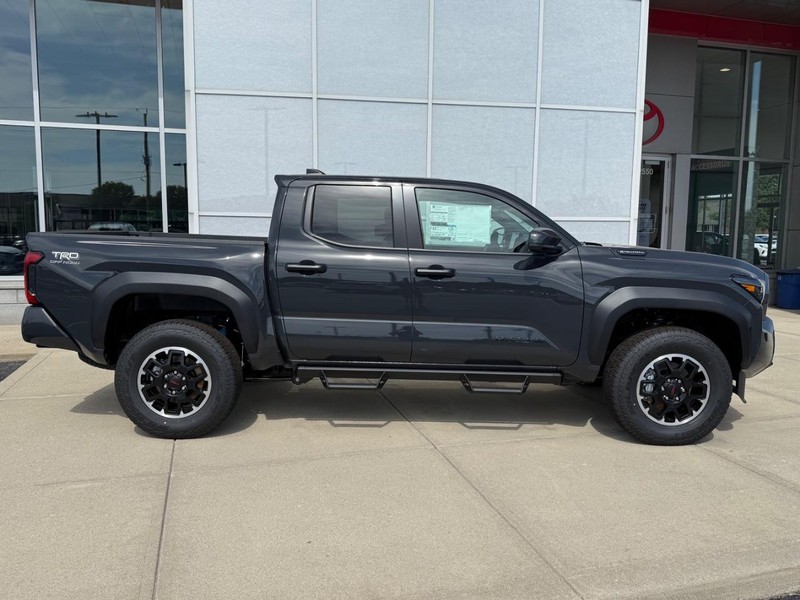 Toyota Tacoma 4WD Hybrid Vehicle Image 02