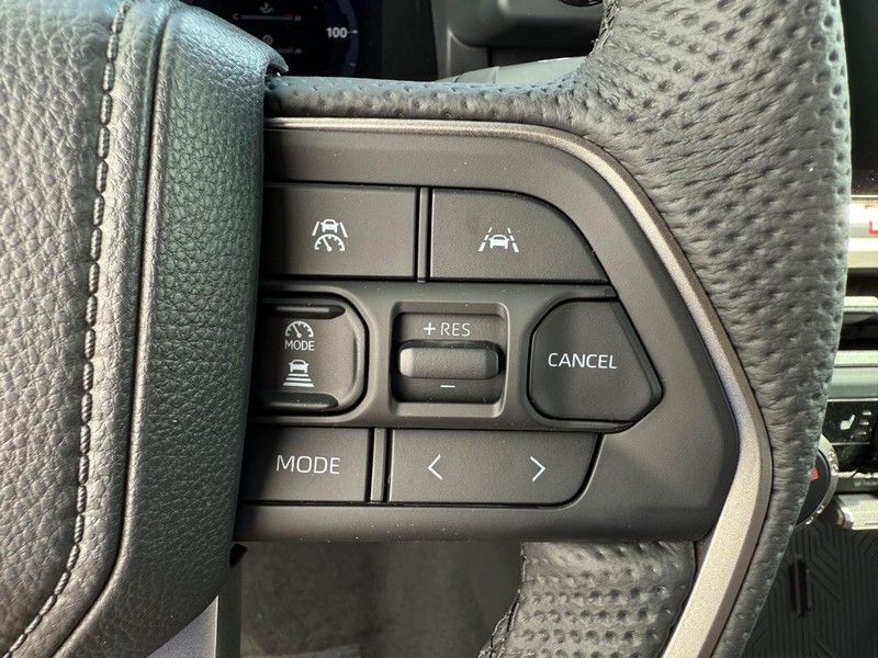 Toyota Tacoma 4WD Hybrid Vehicle Image 08