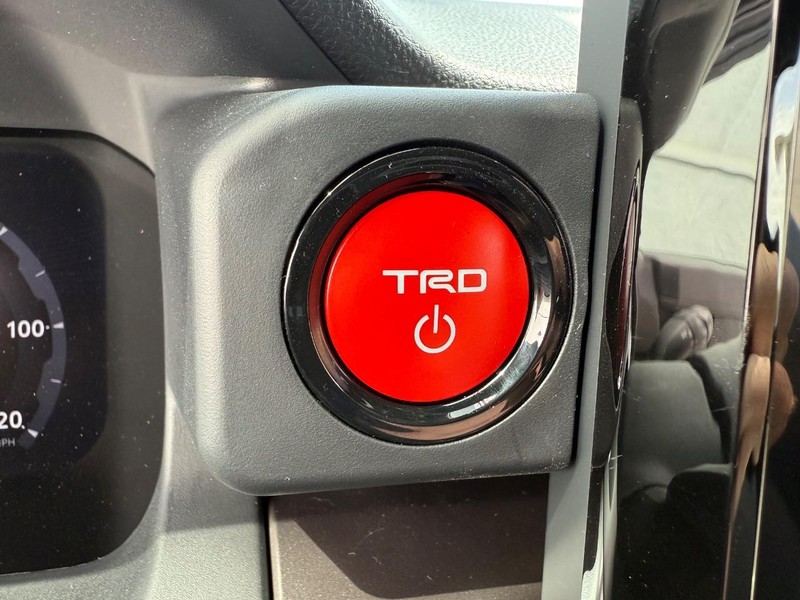 Toyota Tacoma 4WD Hybrid Vehicle Image 09