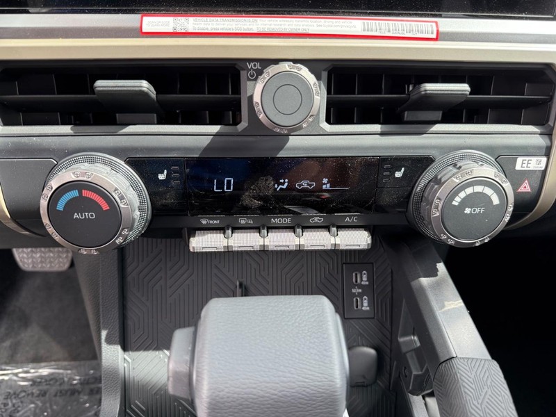 Toyota Tacoma 4WD Hybrid Vehicle Image 13