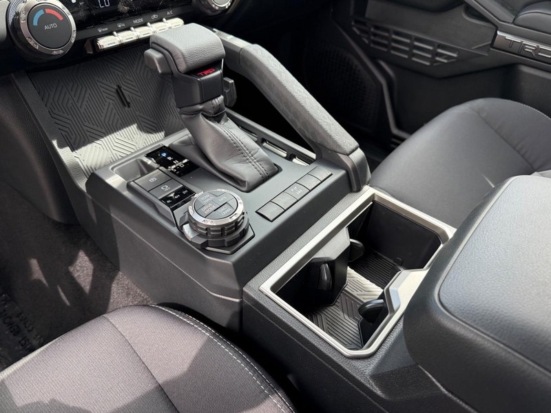 Toyota Tacoma 4WD Hybrid Vehicle Image 14