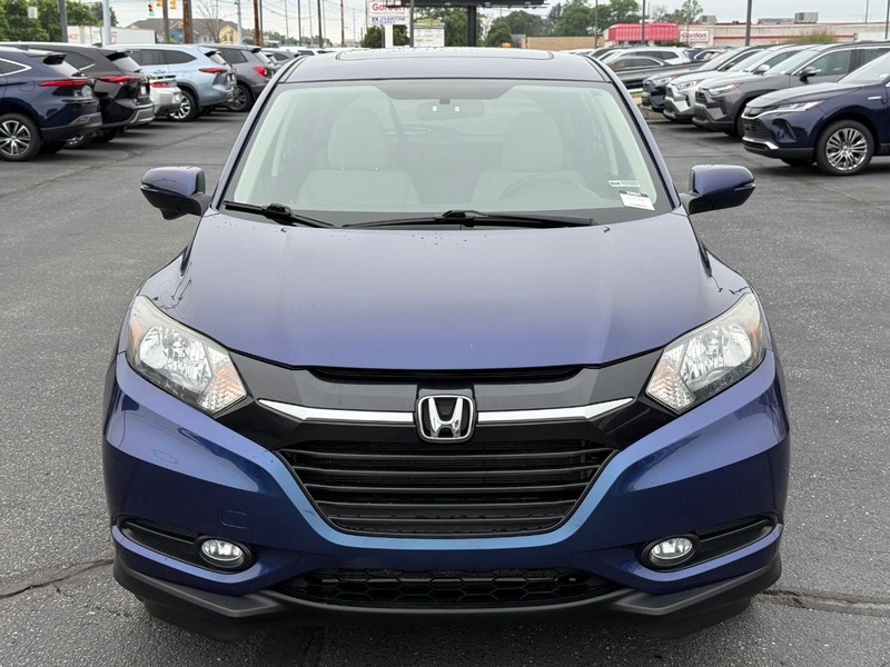Honda HR-V Vehicle Image 09