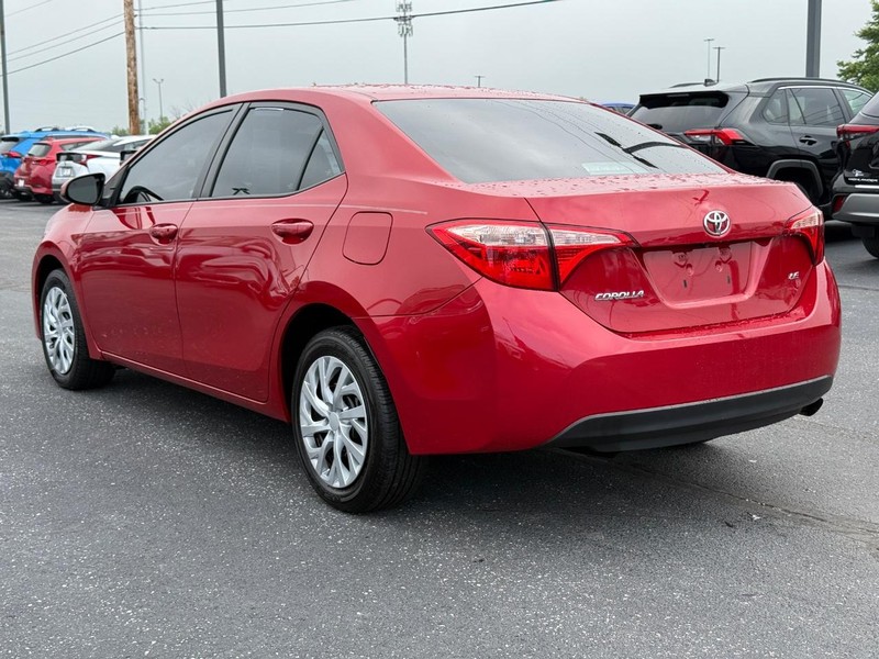 Toyota Corolla Vehicle Image 05