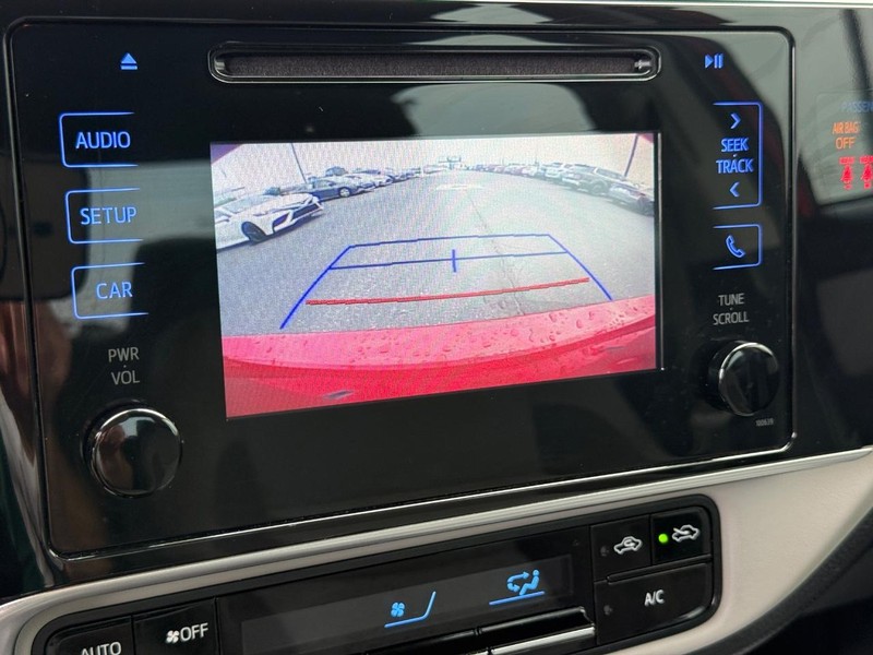 Toyota Corolla Vehicle Image 17