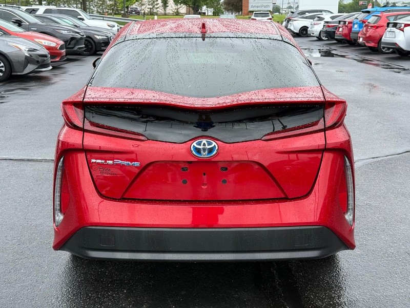 Toyota Prius Prime Vehicle Image 04