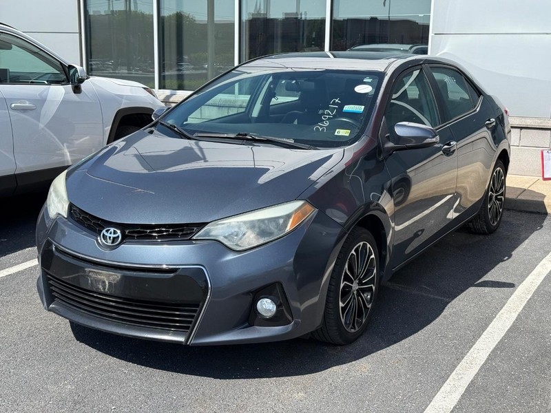 Toyota Corolla Vehicle Image 02