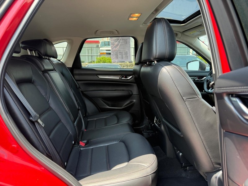 Mazda CX-5 Vehicle Image 10