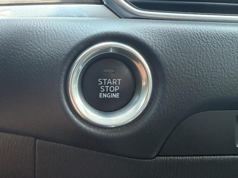 Mazda CX-5 Vehicle Image 18