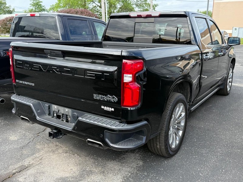Chevrolet Silverado 1500 Vehicle Image 04