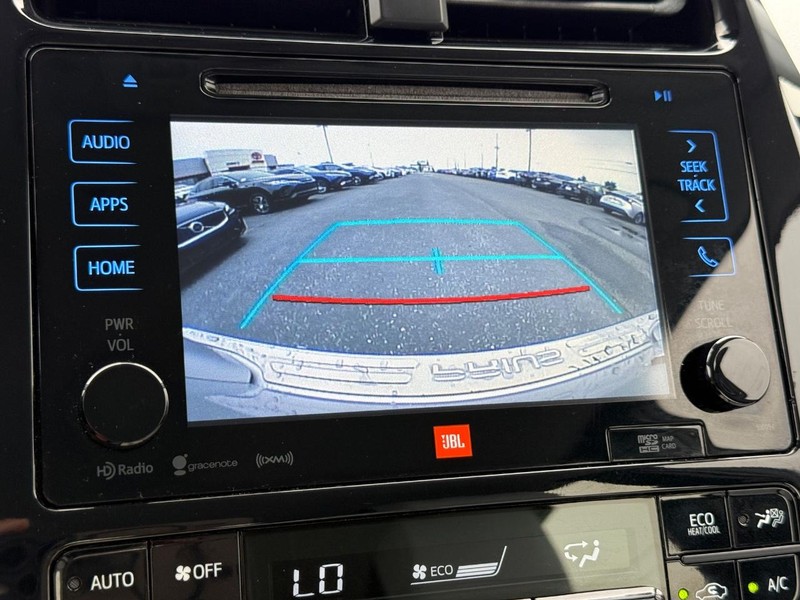 Toyota Prius Vehicle Image 17