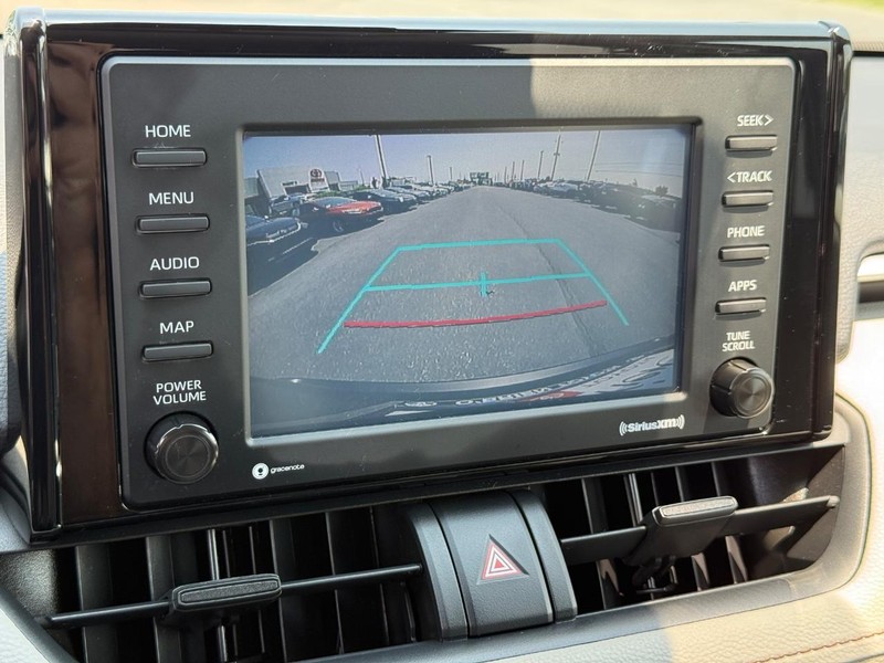 Toyota RAV4 Hybrid Vehicle Image 17